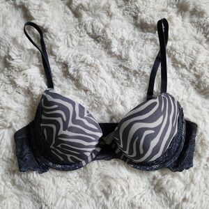 Gilligan & O'Malley Zebra Pattern Bra - Dark Gray and Light Gray